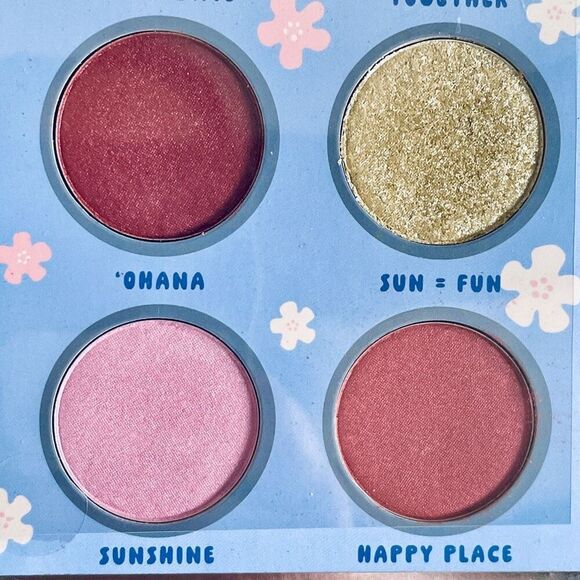 NWT Gorgeous DISNEY Lilo & Stitch Blue / White Furry Cover 16 Eyeshadow Palette - Picture 5 of 17